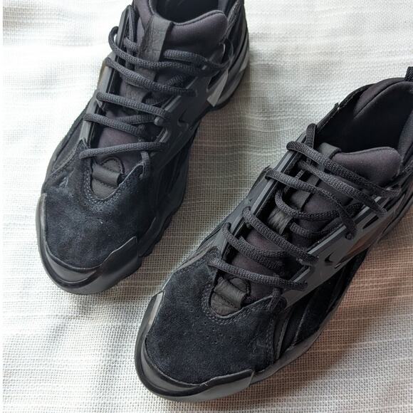 Reebok Club C Cardi B v2 Black Leather/Suede Sneakers, size 7.5 - Picture 2 of 6